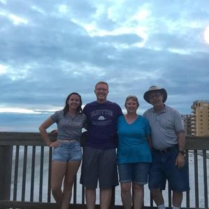 Meet your Posher, Allison